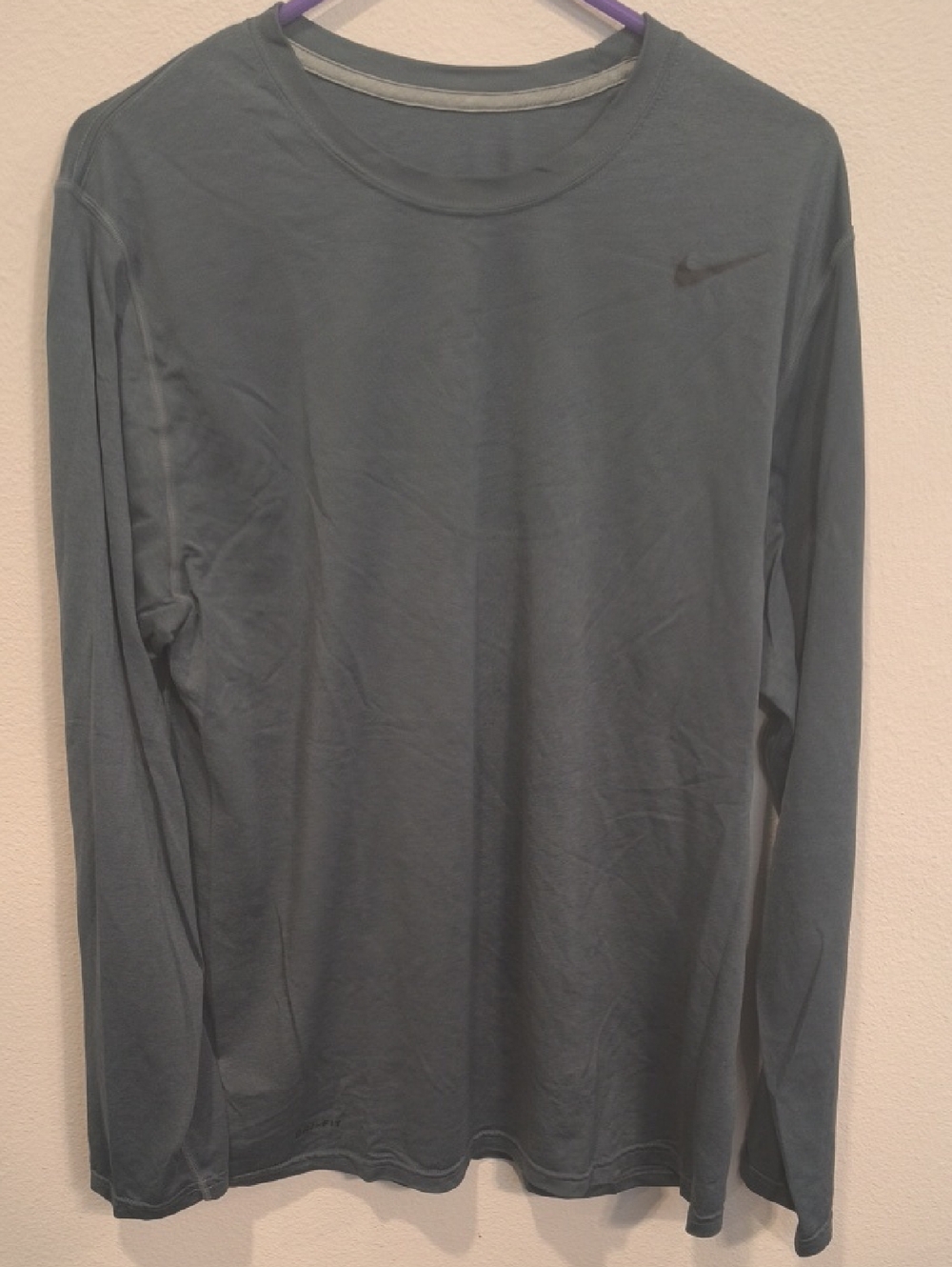 Nike Men's Large Long-Sleeve Crew in Slate Green-Blue Dri Firlt
